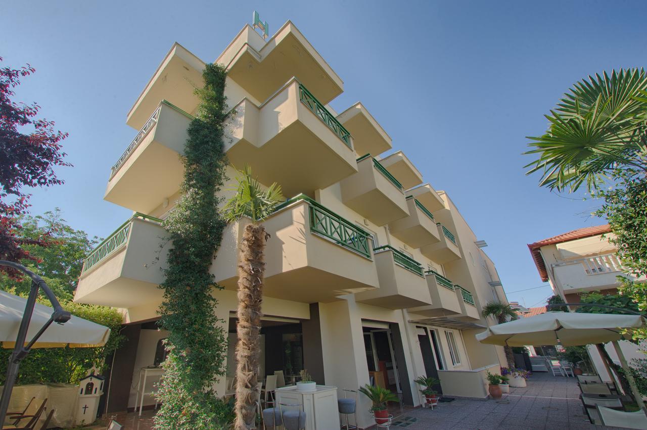 Platamon Centrale Hotel Exterior photo